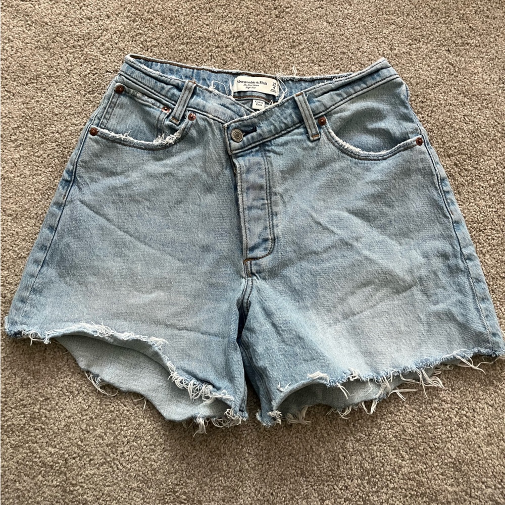 Abercrombie Curve Love Crossover Dad Short